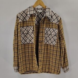 Umgee Shacket Size Medium Yellow Gold Black Plaid Button Up Flannel Long Sleeve
